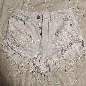 Women’s high waisted jean shorts